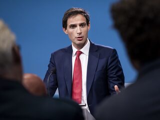 Kandidaat-voorzitter CD&V Sammy Mahdi over takenpakket Hoekstra: ‘Ik kan geen twee jobs tegelijk’