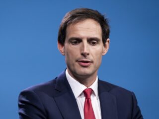 Kandidaat-voorzitter CD&V Sammy Mahdi over takenpakket Hoekstra: 'Ik kan geen twee jobs tegelijk'