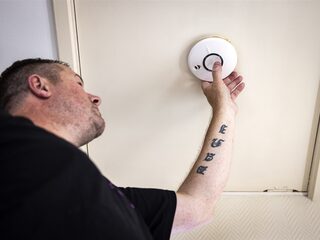 'Politici, bestuurders en media en hebben baat bij crises'