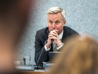 Stand.nl: 'Het kabinet moet vandaag laten zien wat het waard is in de asielcrisis'