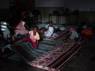 Bendegeweld neemt toe in de hoofdstad van Haïti: 'Mensen kunnen hun huis niet meer uit'