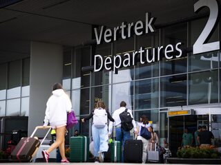 Hoe staat het ervoor op Schiphol? 'De grote bazen doen te weinig hun best om de problemen te tackelen'