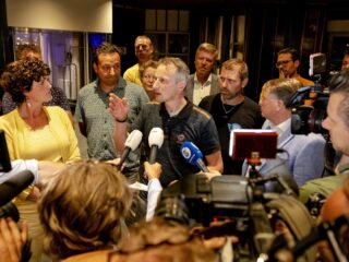 Boerin Tineke praat wèl met Remkes en Rutte: 'Hoop dat ze rug rechthouden'