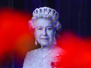 Podcast De Dag: het tijdperk Elizabeth II