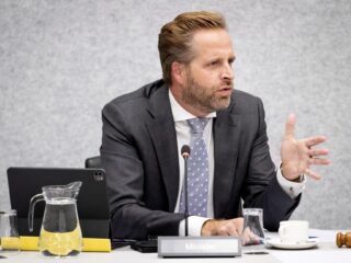 Rapport bouwinstituut: Hugo de Jonge haalt eigen bouwdoelen in 2030 niet