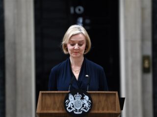 Stand.nl: 'De Britten verdienen verkiezingen'