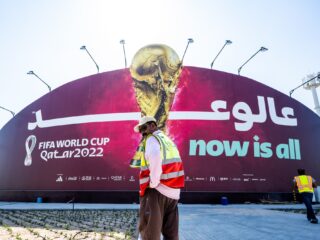 Sportforum over Oranjefans die zich door Qatar laten betalen: 'Je moet je niet willen verkopen aan de duivel'