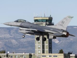 CDA is om: Nederland moet F16's aan Oekraïne leveren