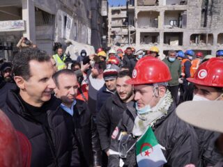 'Assad verrijkt zich met geld bedoeld voor slachtoffers aardbeving'