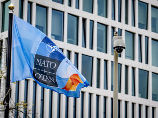 Stand.nl: 'De Spaanse weerstand tegen de NAVO-norm is begrijpelijk'