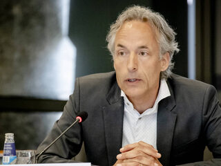 Coördinator inkoop mondkapjes: deal met Van Lienden was niet nodig