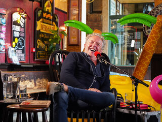 Bert Visscher was bíjna een camping begonnen in Portugal