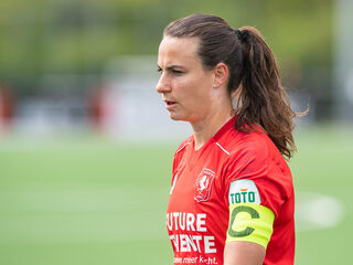 FC Twente niet in de Champions League na pijnlijke nederlaag tegen Benfica