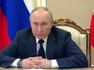 Podcast De Dag: hoe krijg je Poetin voor het Strafhof?