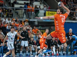Handballers verzuimen te stunten