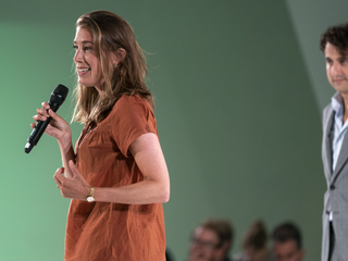 'Niet wachten op vluchtelingen maar hand proactief uitsteken'