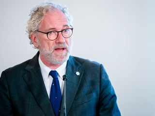 Thom de Graaf waarschuwt opnieuw voor ontbreken crisiswetgeving bij nieuwe coronagolf