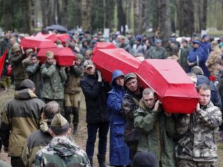 Ruslandkenner Pjotr Sauer: 'Nog veel meer Russische jongens worden kanonnenvoer'