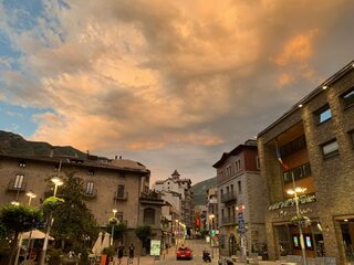 Tour-column #17: Wielerparadijs Andorra kleurt nog niet echt geel