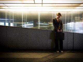 Zo kaart je misstanden op de werkvloer het beste aan