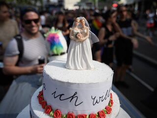 Geen taart, wel meer homorechten