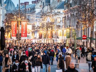 Wat kost een lockdown eigenlijk? (En hoeveel is een mensenleven waard?)