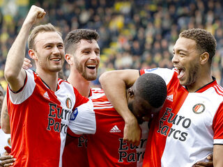 'Waanzinnig hoe Feyenoord in twaalf maanden tijd is veranderd in vechtmachine'