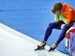 'Verlopen' paspoort handbalbondscoach niet enige administratieve blunder in sportwereld