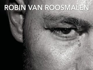 Hoe ex-kickbokskampioen Robin van Roosmalen het leven weer oppakte na een zwaar auto-ongeluk