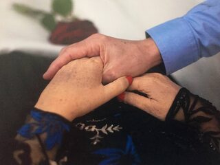 Steeds meer mensen kiezen voor een afscheidsfotograaf bij een uitvaart