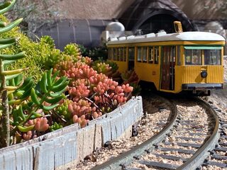 Modeltreintjes en wielrennen in lycra pakjes: Voor mannen is geen hobby te gek