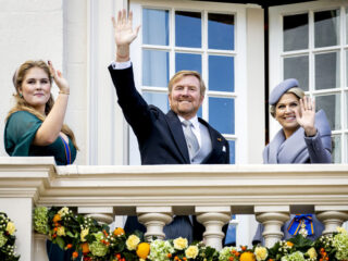 Staatssecretaris Koninkrijksrelaties over reis koningshuis naar Caribisch gebied: excuses aanbieden niet het doel