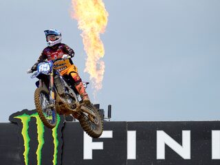 In schaduw van Herlings jaagt motorcrosser Van de Ven op wereldtitel voor vrouwen