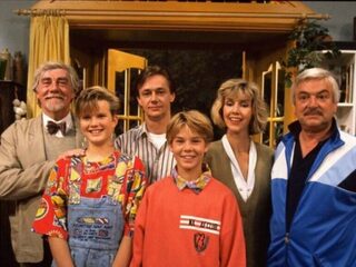 Een doorstart van de comedyserie Oppassen!!!? Actrice Annette Barlo zegt ja