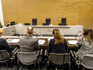 Podcast De Dag: de oneerlijke strijd tussen burger en overheid