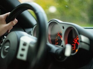 Hoe kom je van je rijangst af, zó overwon Titia Hoogendoorn haar angst