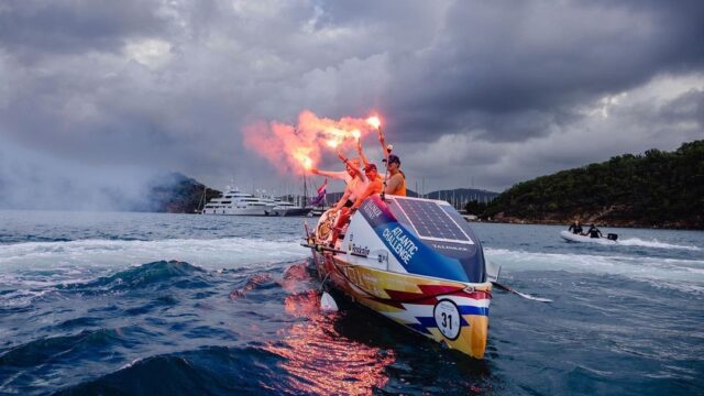 Nederlands roeiteam roeit de Atlantische Oceaan over en breekt wereldrecord