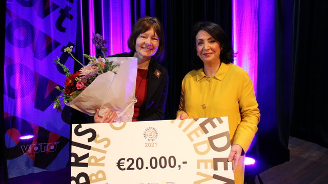 Sandra Langereis wint de Libris Geschiedenis Prijs 2021