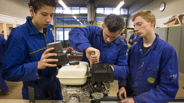 Mbo als voorportaal voor hoger onderwijs: 'Ontzettend slecht dat het praktische zoveel minder status heeft'