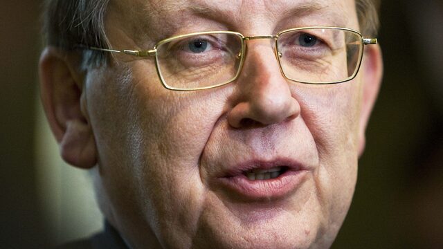 Oud-president DNB Nout Wellink waarschuwt voor nieuwe economische klap