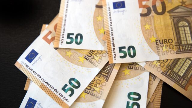 Hoogleraar economie Hoogduin: ECB moet rente nu verhogen