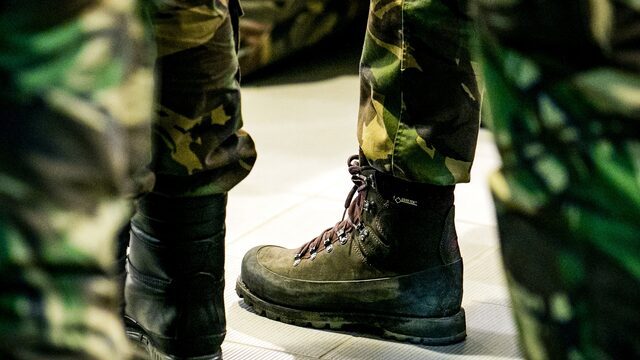 Nederland stuurde in 2006 niet genoeg militairen naar Afghanistan