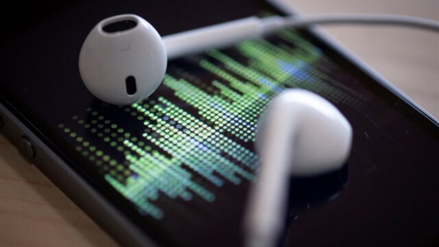 Drie podcastluistertips van VINK, dé Podcastgids van Nederland!