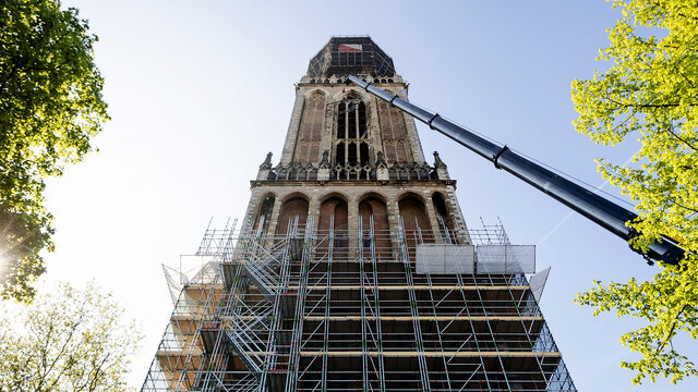 700 jaar Domtoren in Utrecht: ook de toren zelf was bijna omgewaaid