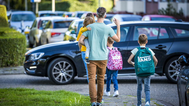 Vrouwen deeltijdprinsesjes? 'Vaders moeten naar zichzelf kijken'
