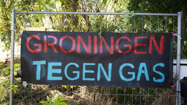 'Groningers krijgen een hele messenset in de rug van hun eigen provinciale bestuur'