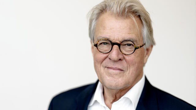 Jeroen Krabbé over Gouden Kalveren: 'Groteske flauwekul'