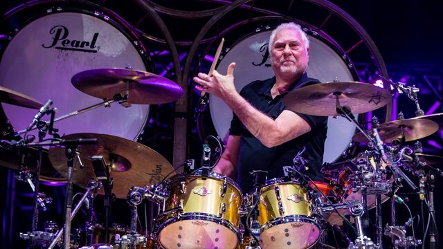 Cesar Zuiderwijk blikt terug op Golden Earring-tijd: 'Ik weet nog niet of ik het mis'