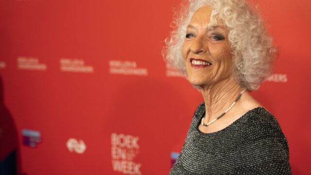Schrijfster Nelleke Noordervliet wint Gouden Ganzenveer