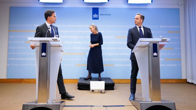 Hoogleraar: 'Kabinet moest in coronatijd eerlijker zijn over onzekerheden'